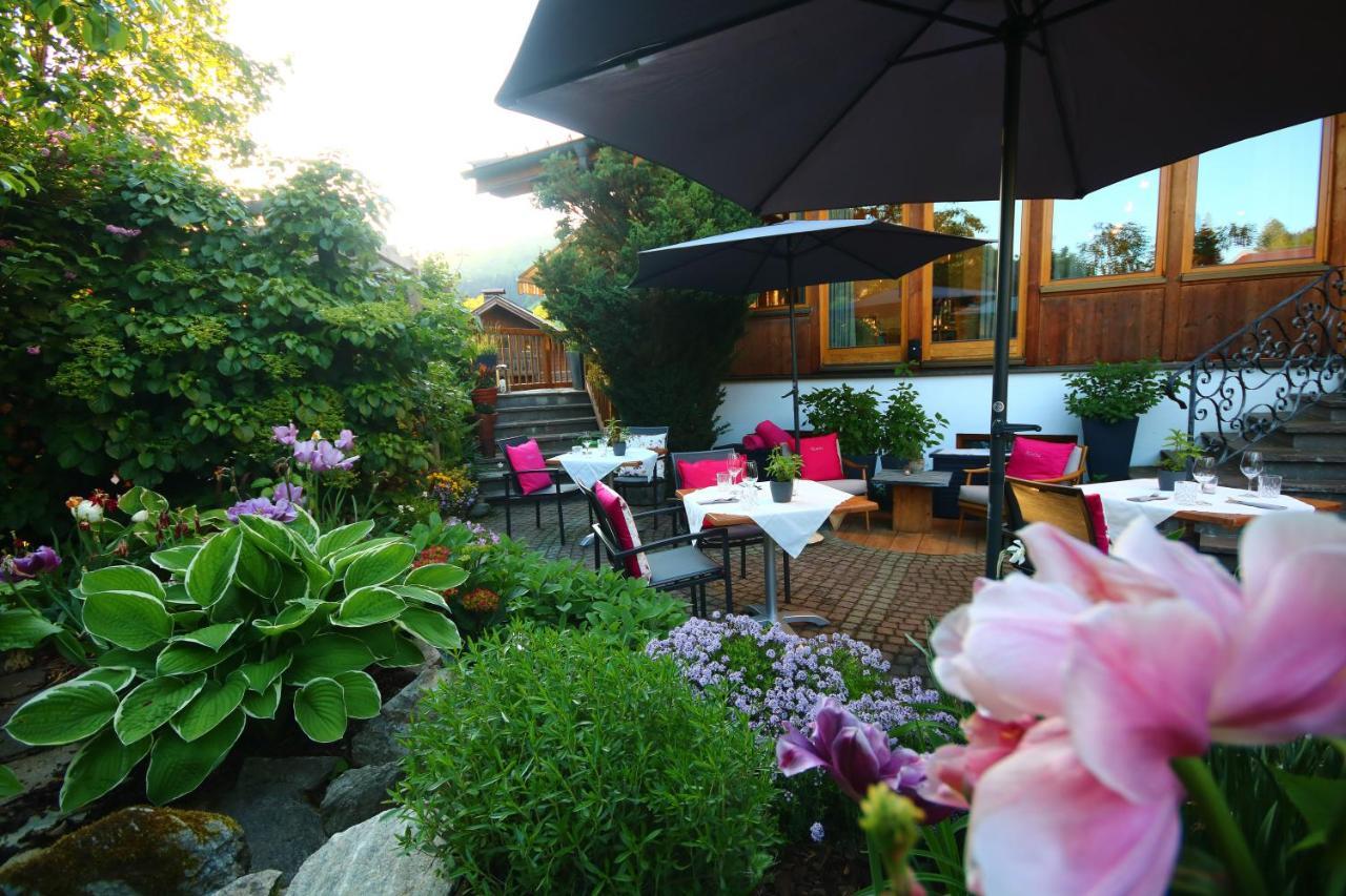 Kia Ora Hotel Restaurant Ваграйн Экстерьер фото